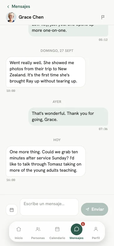Una conversación entre un líder y el pastor.